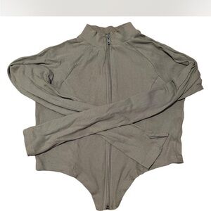 Boohoo Gray Ribbed Zip-Up Top